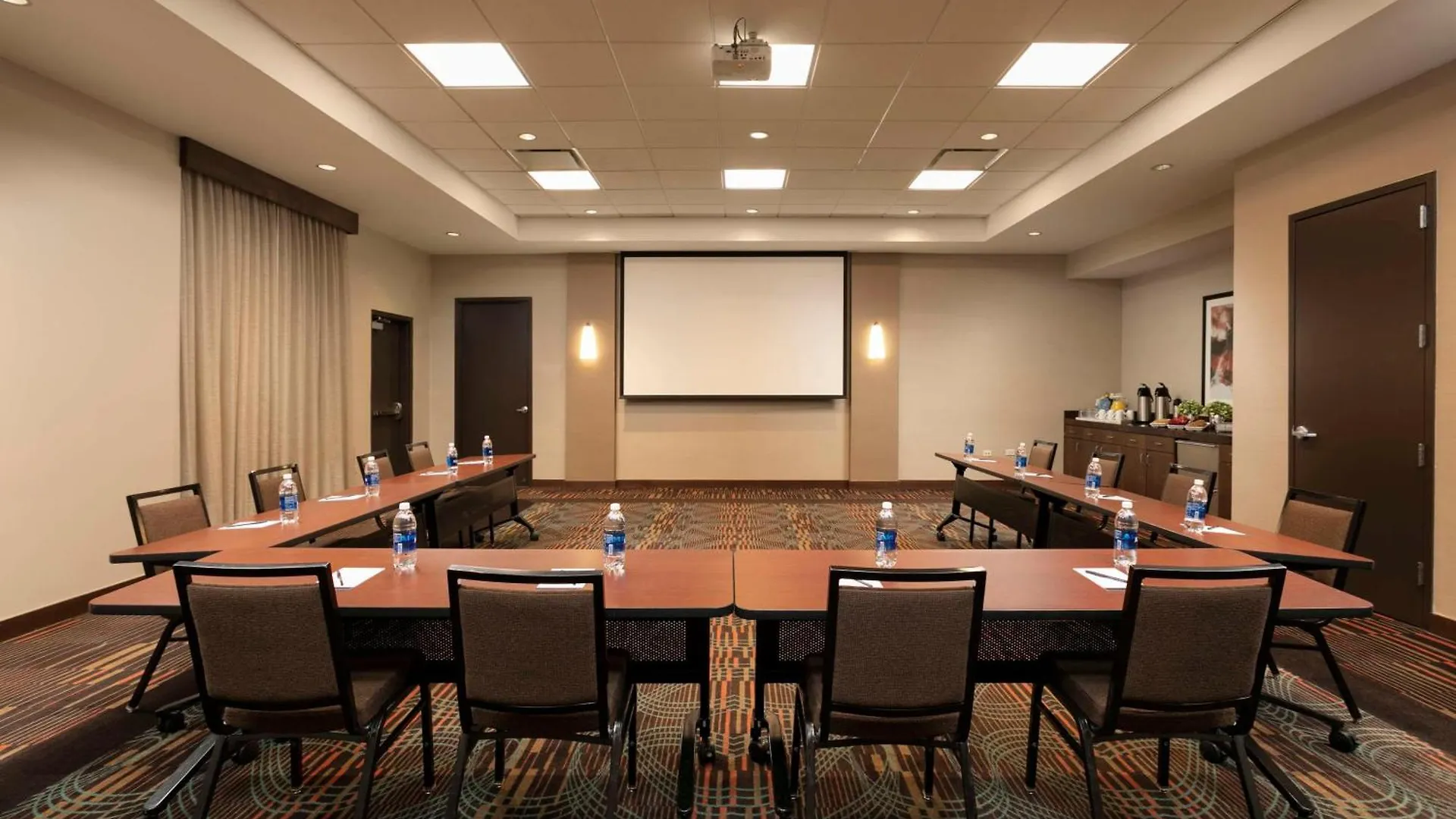 Hyatt Place Manati 3*,